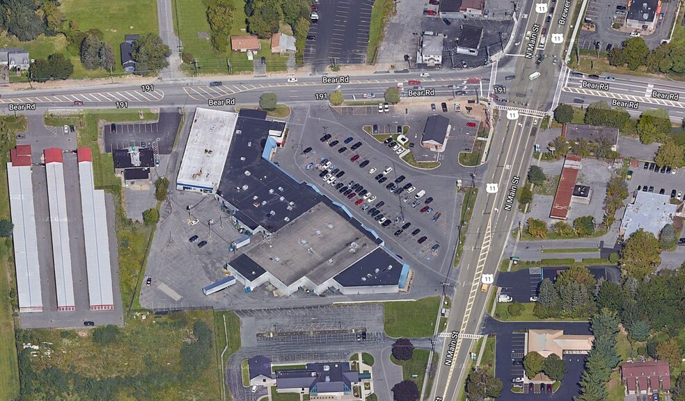 More Photos Of 709 N Main St, North Syracuse Unknown For Lease