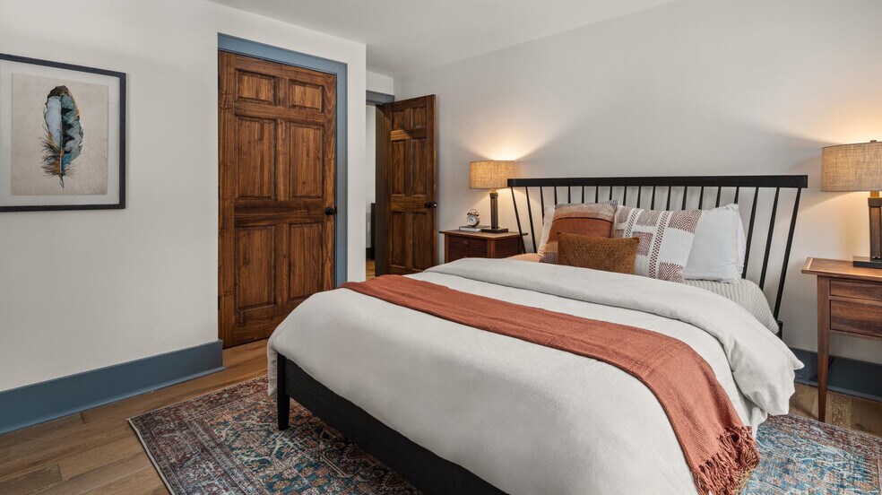 More Photos Of 56 Turner Mill Ln, Stowe Specialty For Sale