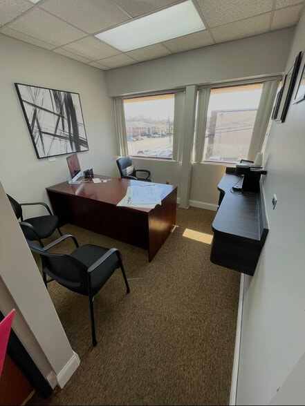 More Photos Of 1100 Clifton Ave, Clifton Medical For Sale