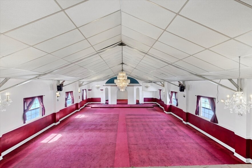 More Photos Of 2024 Gwynn Oak Ave, Baltimore Religious Facility For Sale