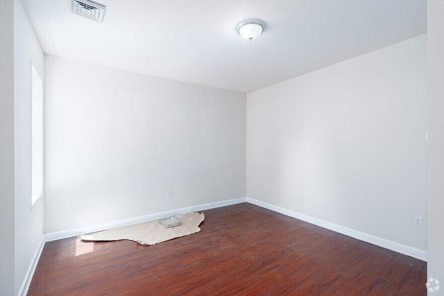 More Photos Of 334 S Broad St, Trenton Apartments For Sale