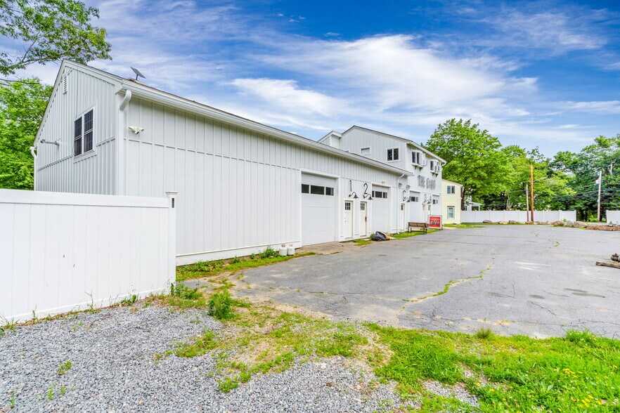 More Photos Of 1190 Liberty Square Rd, Boxborough Warehouse For Sale