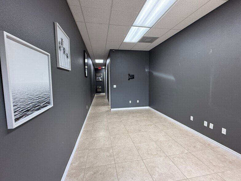 More Photos Of 1293 N US Highway 1, Ormond Beach Flex For Sale