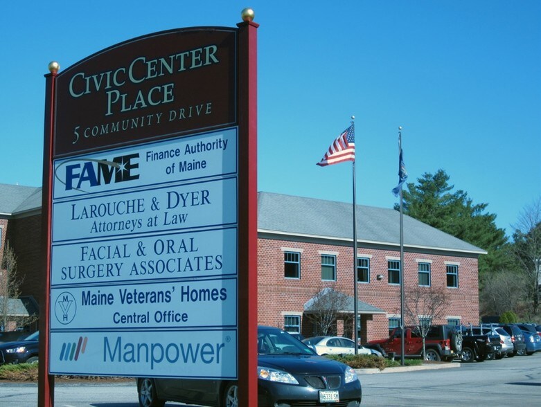 More Photos Of 5 Community Dr, Augusta Office For Sale