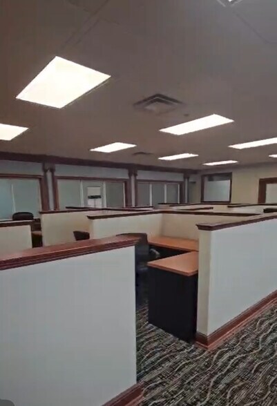 More Photos Of 1950 Rutgers Blvd, Lakewood Truck Terminal For Lease