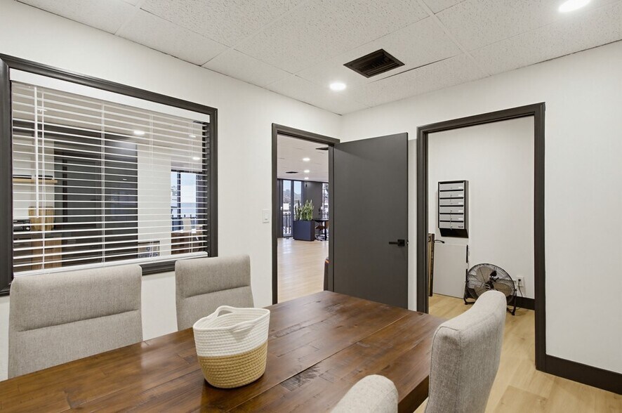 More Photos Of 6280 Riverdale St, San Diego Office For Lease