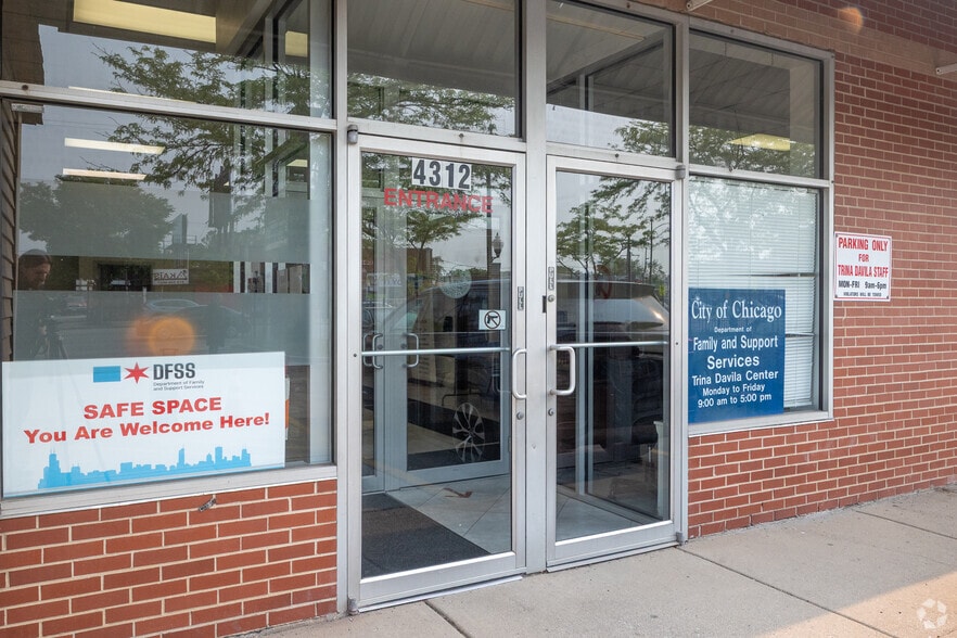 More Photos Of 4300-12 W North Ave, Chicago Freestanding For Sale