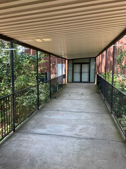 More Photos Of 4388 Sudderth Rd, Buford Warehouse For Sale