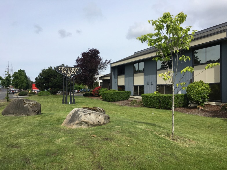 More Photos Of 3819 100th St SW, Lakewood Office For Sale
