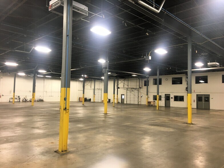 More Photos Of 3900 Paxton St, Harrisburg Light Manufacturing For Sale