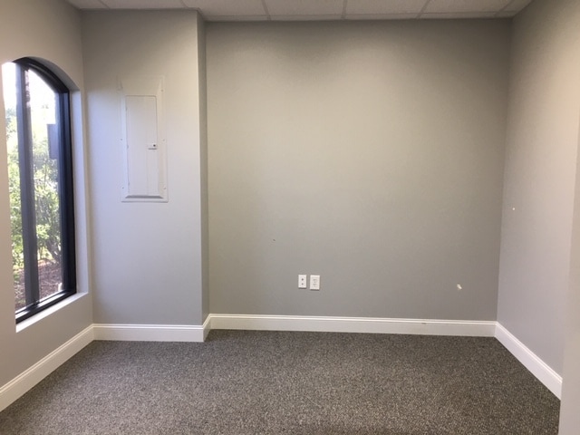 More Photos Of 2929 Crouse Ln, Burlington Medical For Lease