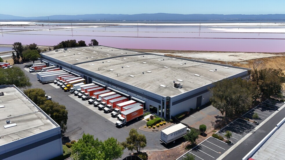 Primary Photo Of 7447 Morton Ave, Newark Manufacturing For Lease