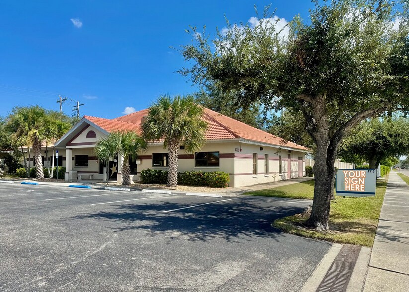 More Photos Of 1315 SE 8th Ter, Cape Coral Medical For Lease