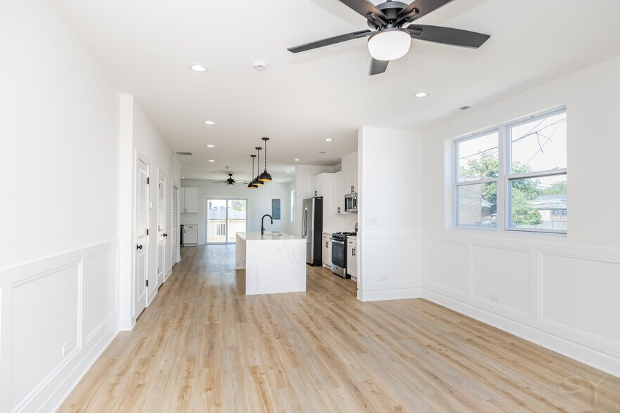 More Photos Of 544 Lawndale ave, Chicago Apartments For Sale