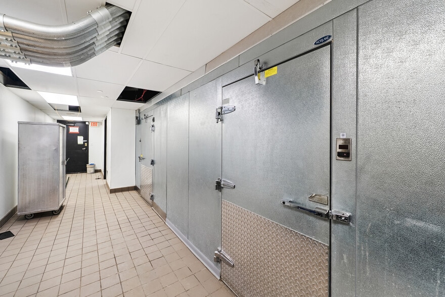 More Photos Of 345 Wabasha St N, Saint Paul Apartments For Lease