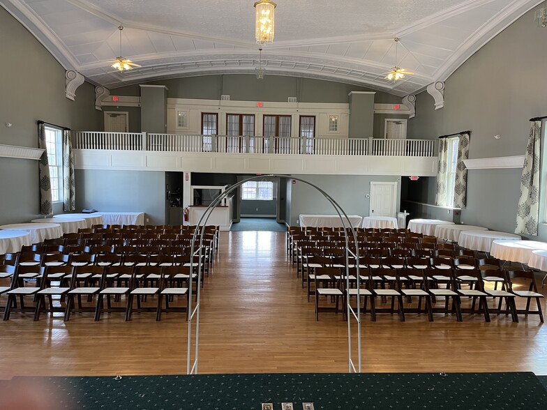 More Photos Of 49 Market St, Somersworth Religious Facility For Sale