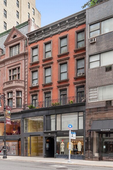 More Photos Of 833 Madison Ave, New York Storefront Retail Residential For Lease