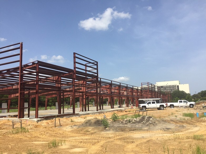 More Photos Of 5780 Walden Rd, Beaumont Unknown For Lease