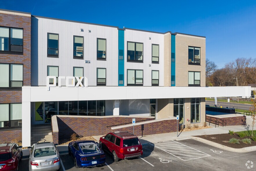 More Photos Of 1401 W 23rd St, Lawrence Apartments For Lease