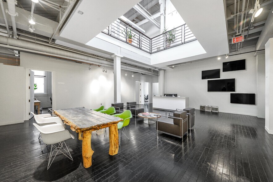 More Photos Of 311 Elm St, Cincinnati Office For Lease