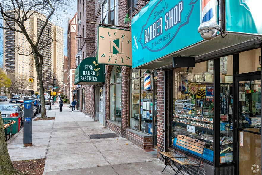 More Photos Of 7320 Austin St, Flushing Apartments For Lease