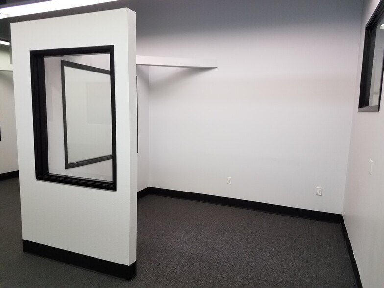 More Photos Of 10251 Trademark St, Rancho Cucamonga Office For Lease