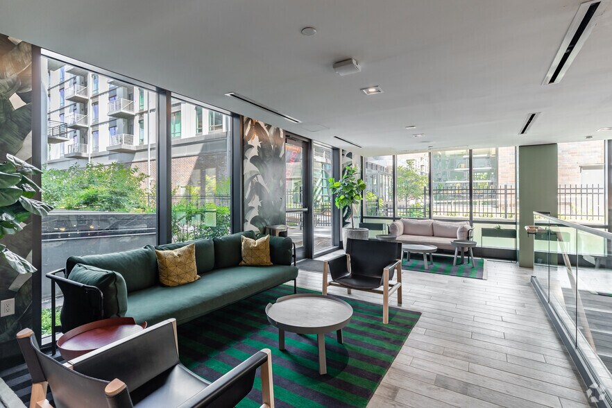 More Photos Of 320 Florida Ave NE, Washington Apartments For Lease