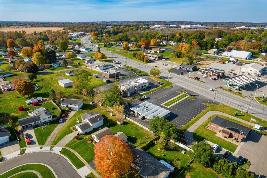 More Photos Of 1122 Hebron Rd, Heath Restaurant For Sale