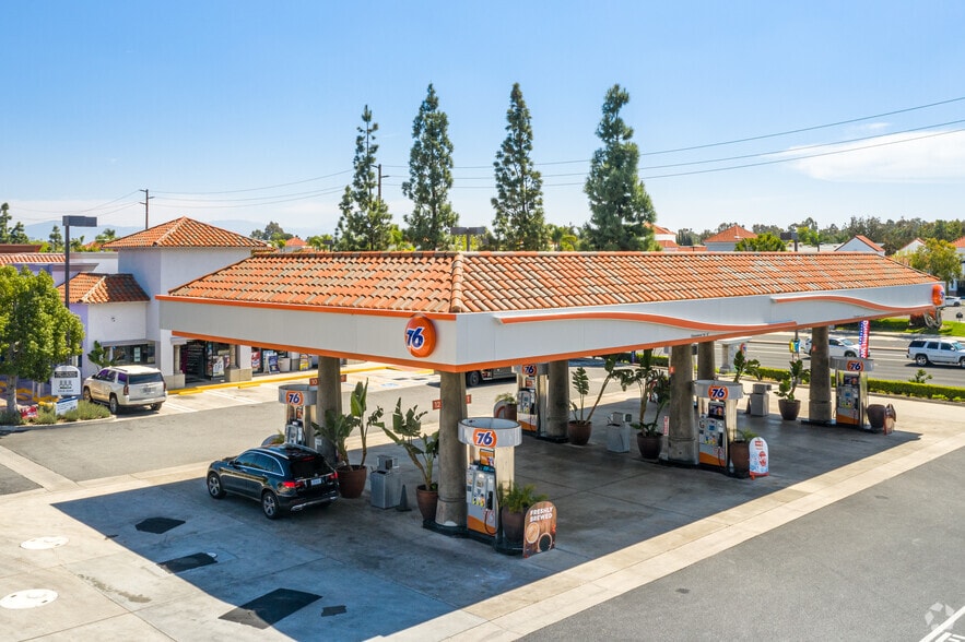 More Photos Of 2315-2595 E Imperial Hwy, Brea Unknown For Lease