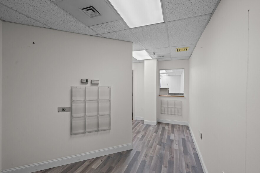 More Photos Of 235 Plain St, Providence Medical For Sale