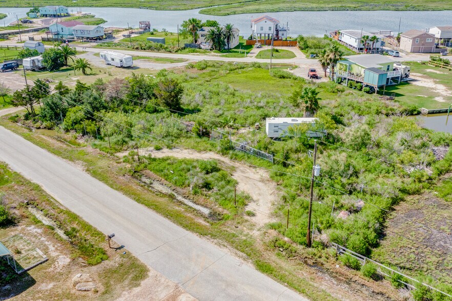 More Photos Of 0 Swan St, Hitchcock Land For Sale