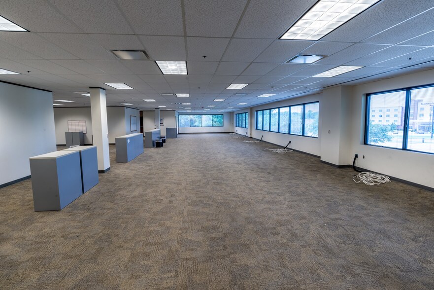 More Photos Of 3409 N Central Expy, Plano Office For Lease