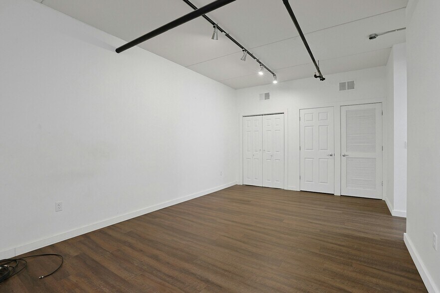 More Photos Of 74 Lafayette Ave, Suffern Storefront Retail Office For Lease