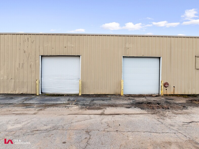 More Photos Of 1330 Atlanta Hwy, Madison Manufacturing For Sale