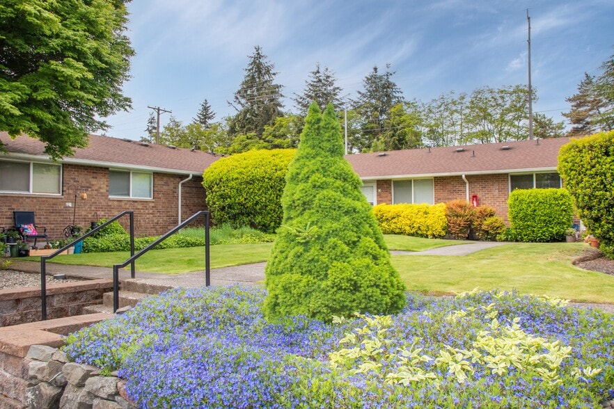 More Photos Of , Tacoma Multifamily For Sale