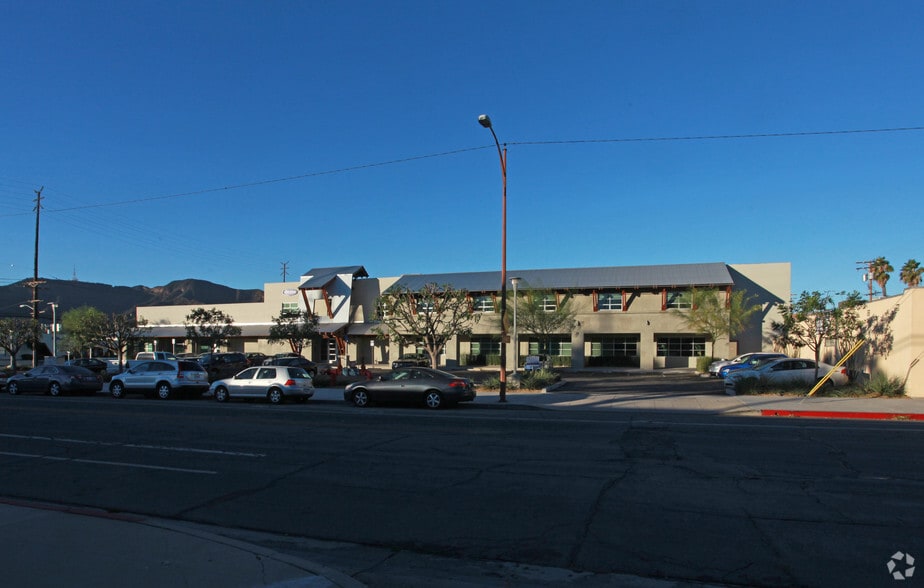 More Photos Of 901 W Alameda Ave, Burbank Loft Creative Space For Lease