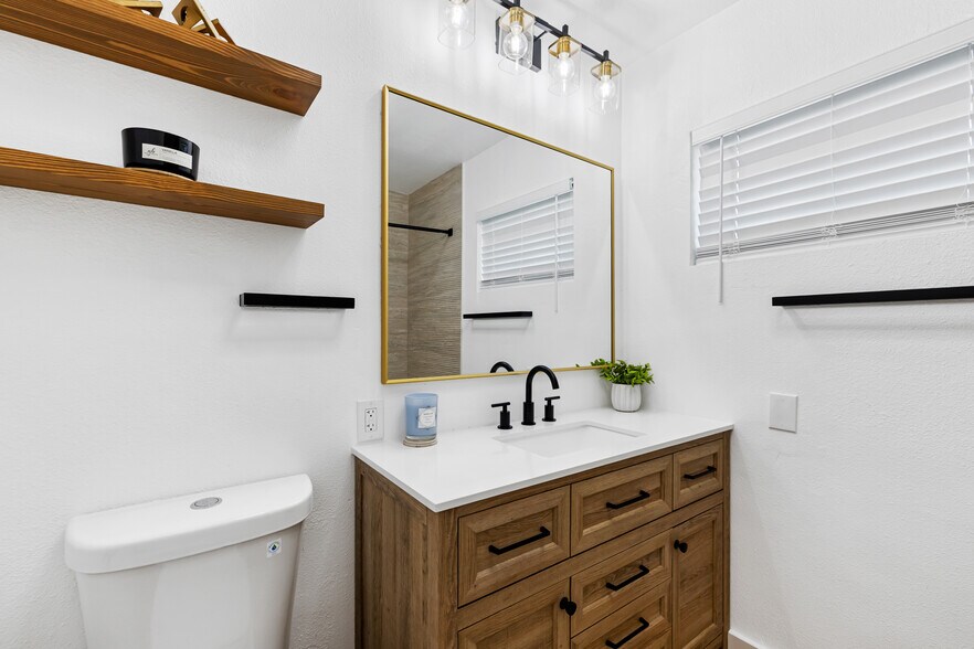 More Photos Of 540 F St, Chula Vista Apartments For Sale