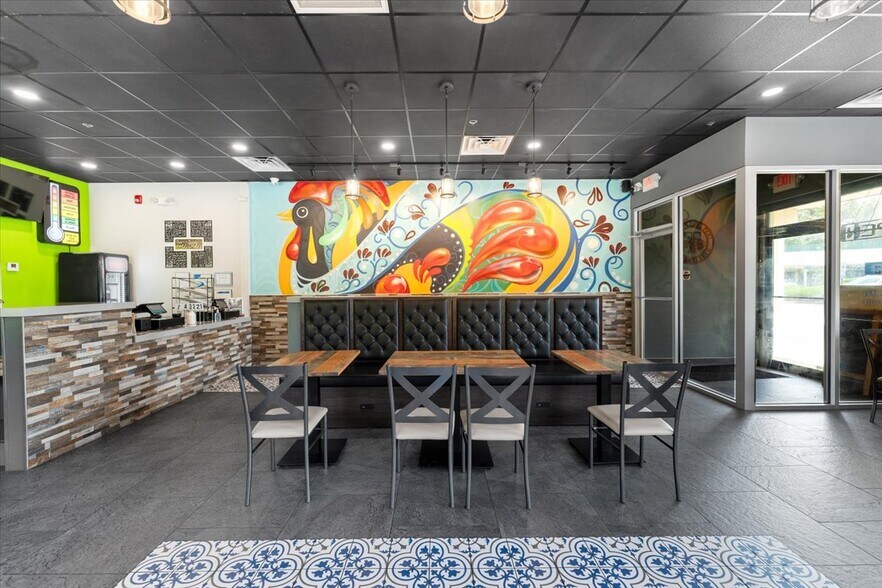 More Photos Of 100 US Highway 9, Manalapan Township Restaurant For Sale
