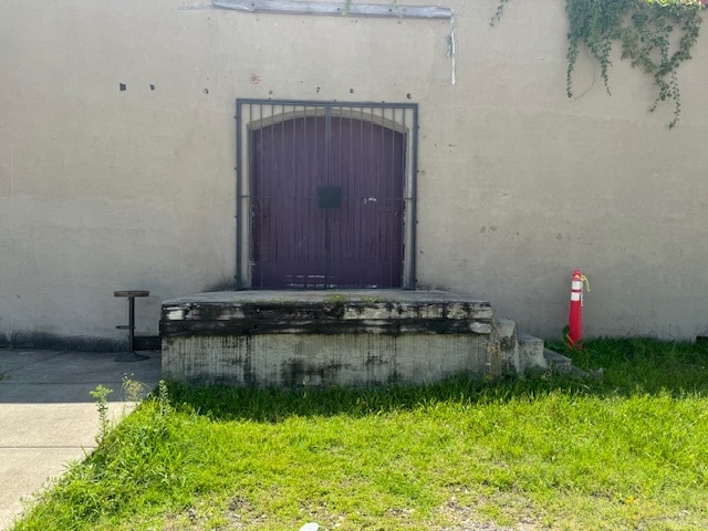 More Photos Of 211 Rankin St, Fayetteville Showroom For Lease