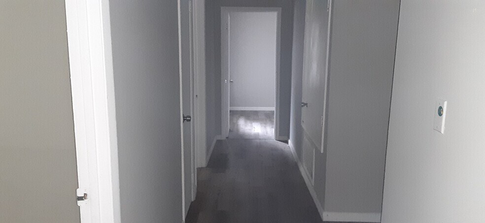 More Photos Of 1000 Broadmeadow Dr, Monticello Apartments For Sale