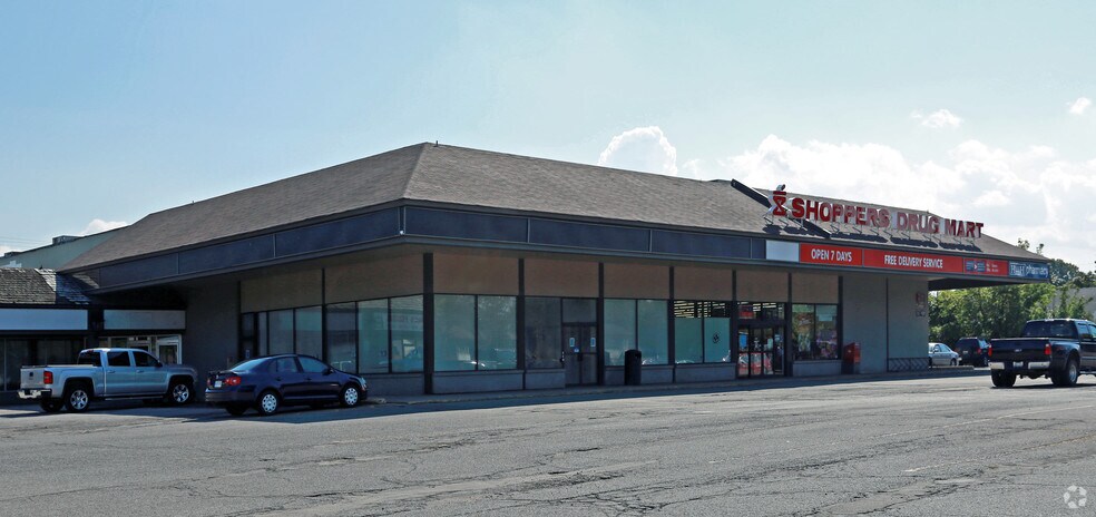 More Photos Of 486-500 Grantham Ave, St Catharines Freestanding For Lease