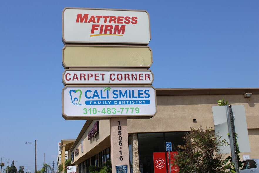 More Photos Of 18506-18516 Hawthorne Blvd, Torrance Storefront Retail Office For Lease