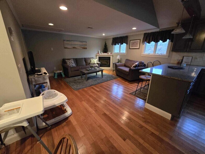 More Photos Of 5030 State Hwy, Eastham Freestanding For Sale