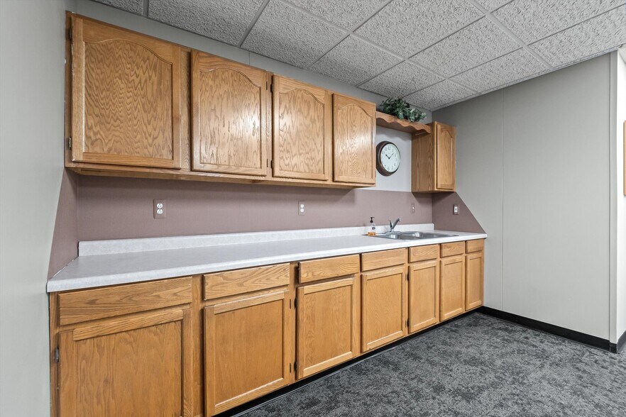 More Photos Of 69150 Skinner Dr, Richmond Warehouse For Sale