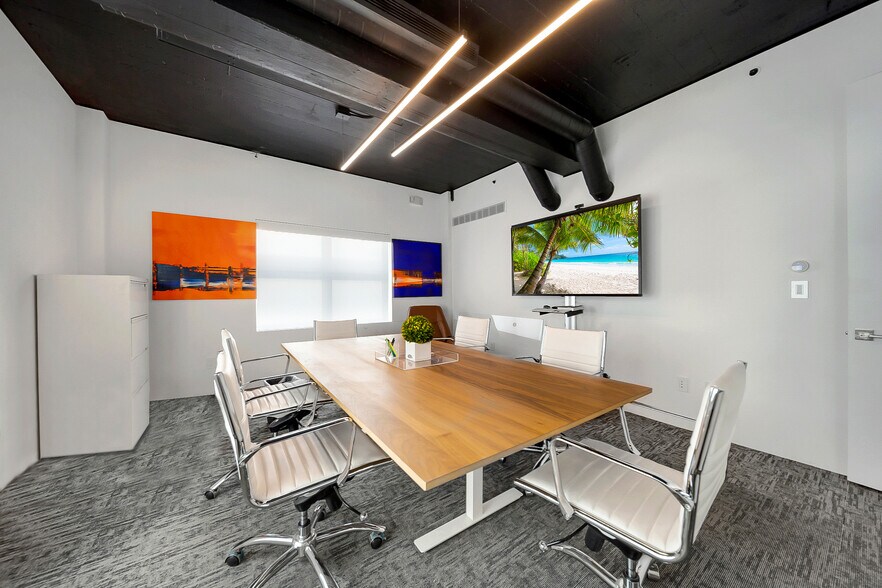 More Photos Of 605 lincoln Rd, Miami Beach Office Residential For Lease