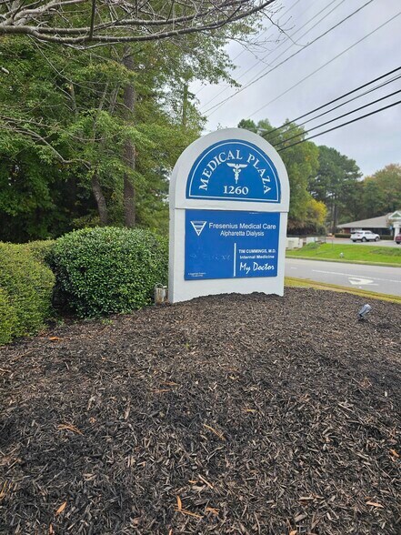 More Photos Of 1260 Upper Hembree Rd, Roswell Medical For Sale
