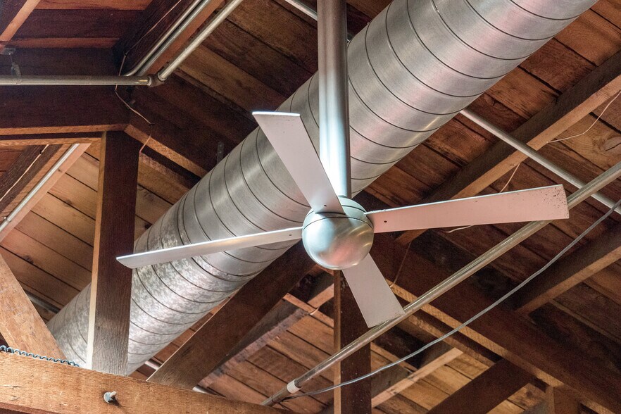 More Photos Of 1326 9th Ave, San Francisco Restaurant For Sale