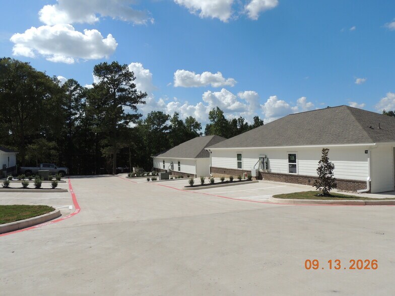 More Photos Of 103 Summer Pl, Huntsville Apartments For Sale