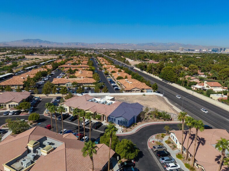 More Photos Of 7375 S Pecos Rd, Las Vegas Office For Lease
