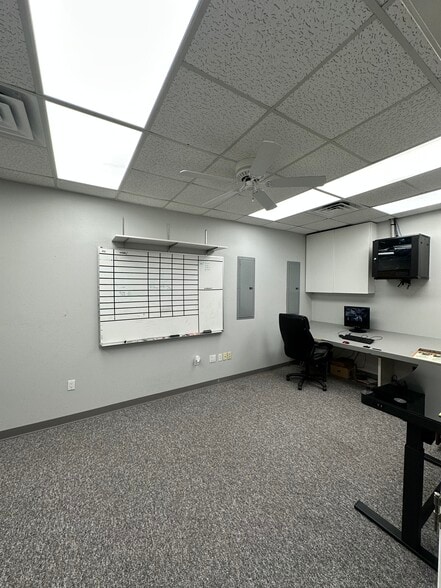 More Photos Of 2005 FM 1960 Bypass Rd E, Humble Warehouse For Sale